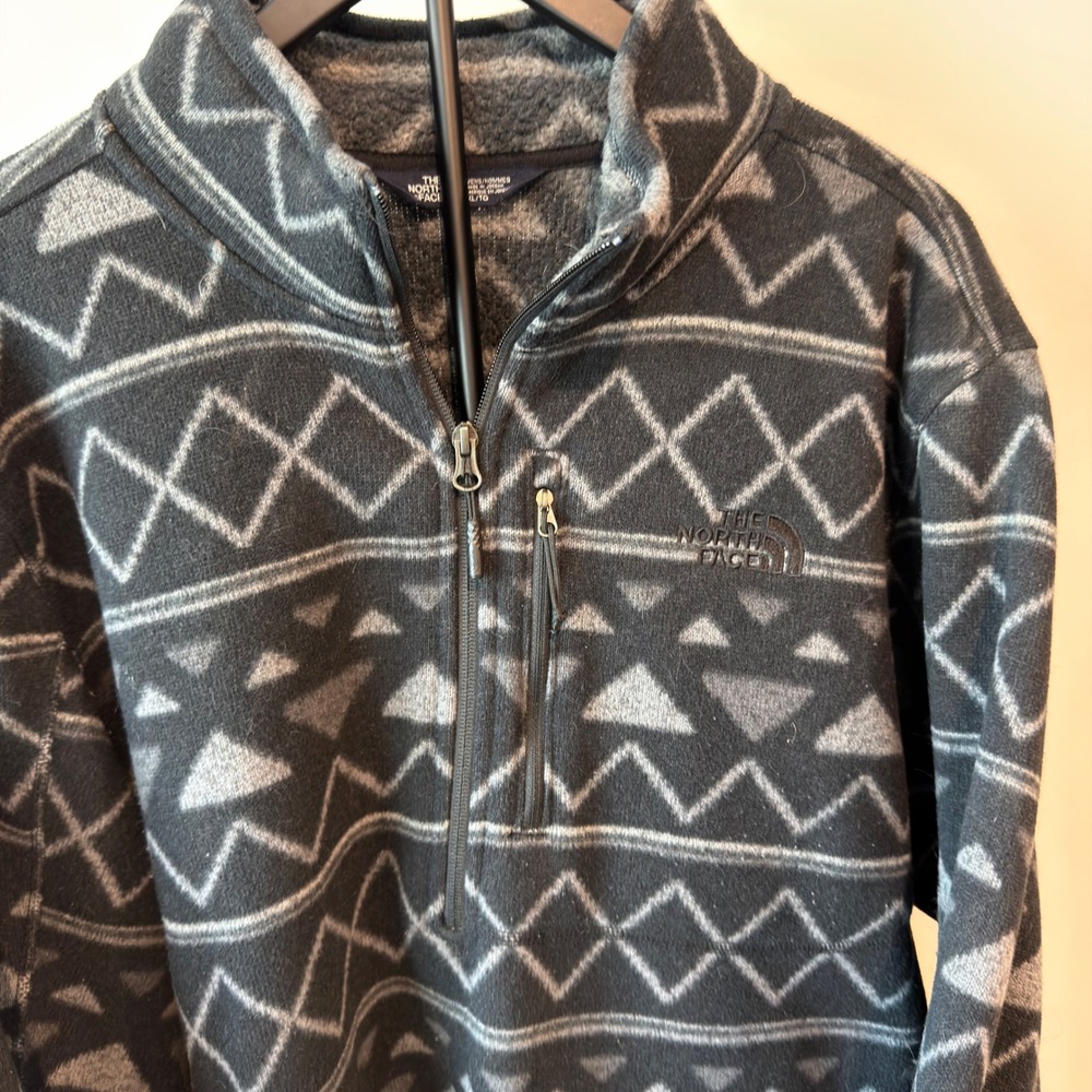 The North Face Mens XL Aztec Geometric Fleece Quarter Zip Pullover Black Grey - Picture 4 of 9